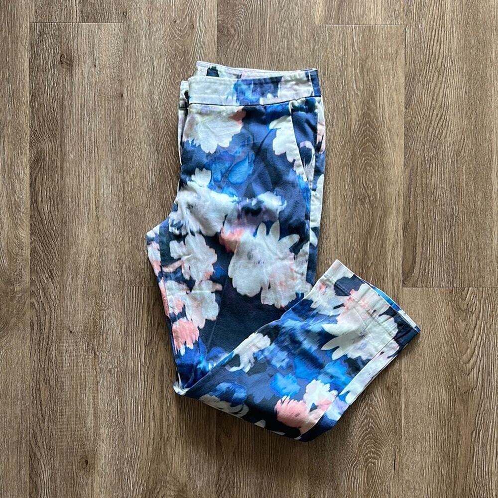 Kenar Blue Floral‎ Mid Rise Pants